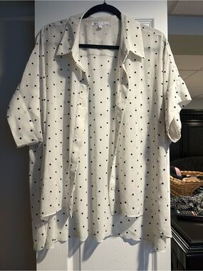 Women’s dress blouse
